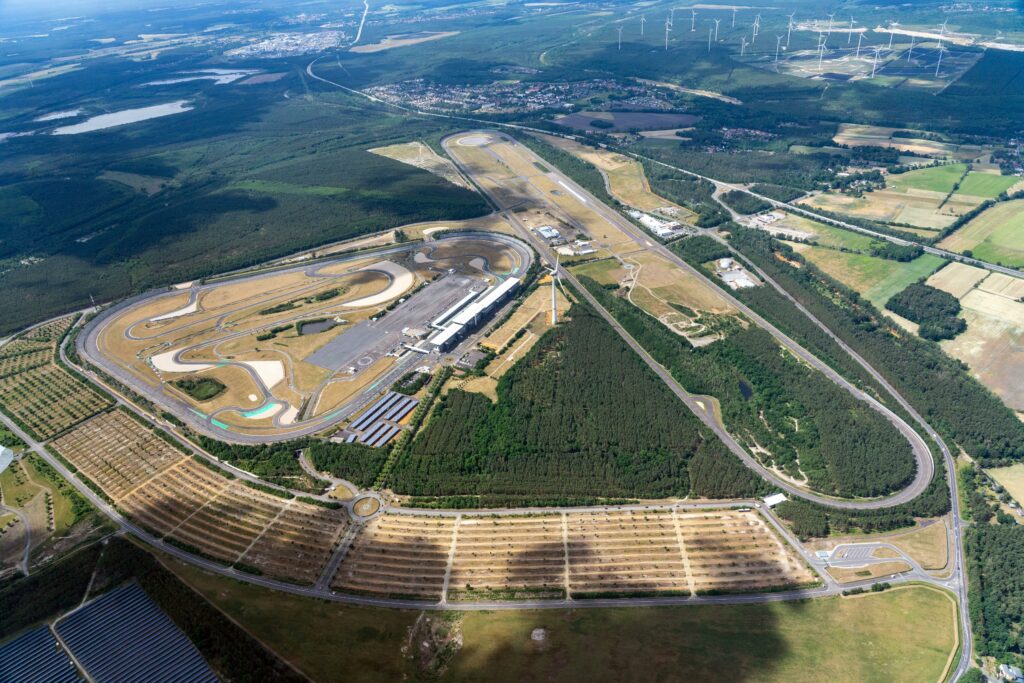 lausitzring eurospeedway alemania supervelocidad y pista de pruebas oval