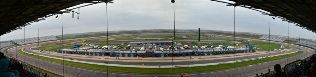 rockingham motor speedway uk england pista ovale per stock car